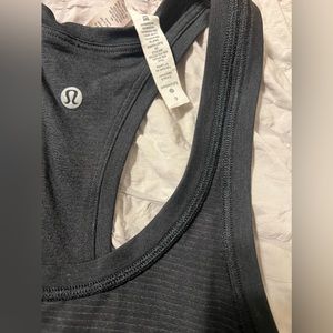 Lululemon Tank Top! Size 6.